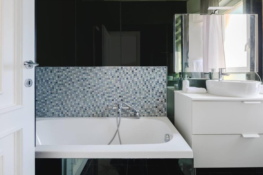 New Opening San Pietro Roof Apartament Roma Ngoại thất bức ảnh